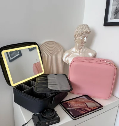 COSMETIQUERA CON ESPEJO