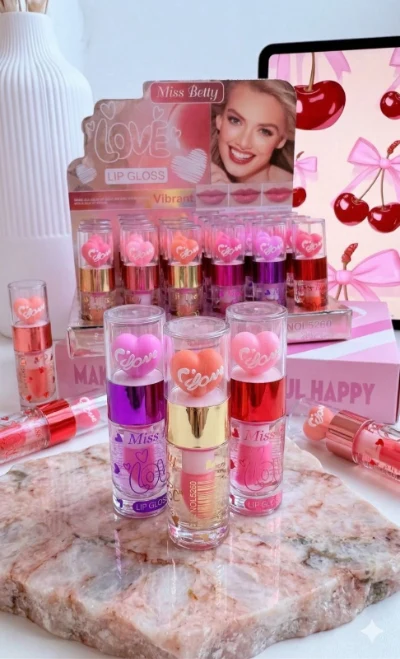 Lip Gloss Love 3D ✨💋💗