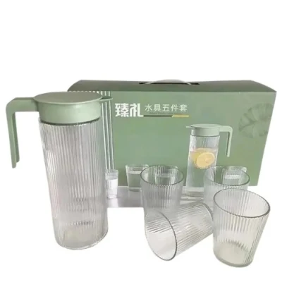 Set de jarra con 4 vasos