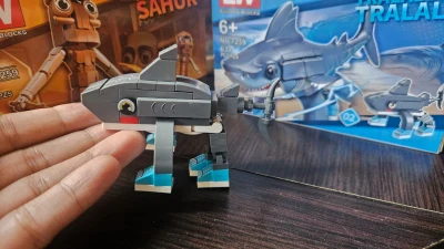 Lego memes italiano caja desarmada